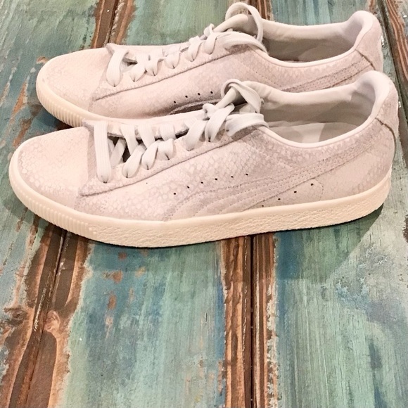 Puma Clyde Suede Leather Snakeskin Women's Sneakers White Distressed Size 10 - Picture 8 of 9